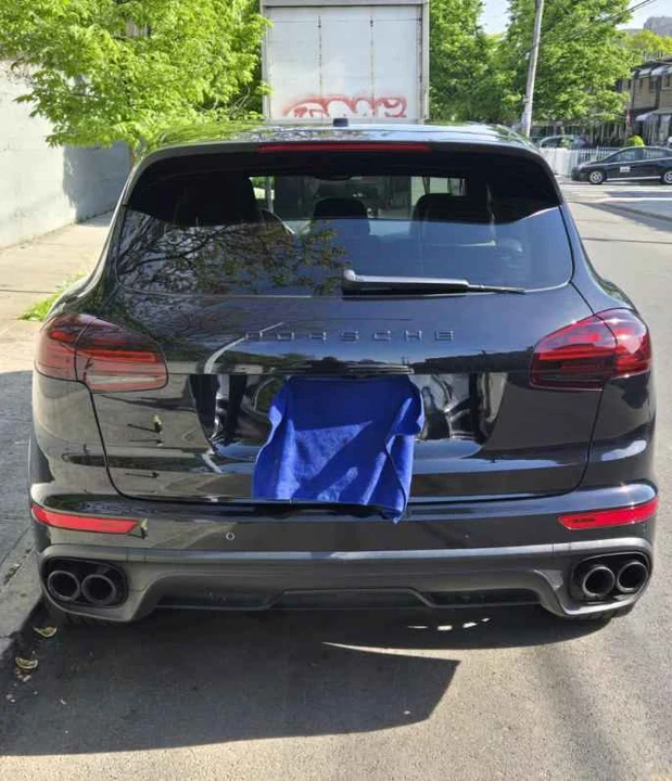 2018 Porsche 958 Cayenne - Image 4 of 10