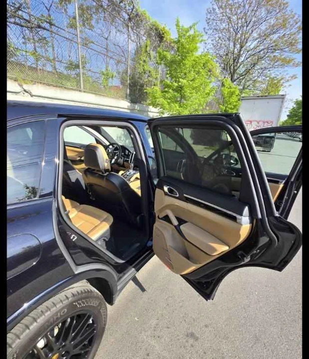2018 Porsche 958 Cayenne - Image 10 of 10