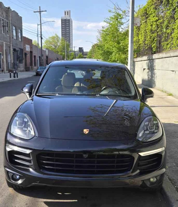 2018 Porsche 958 Cayenne - Image 3 of 10