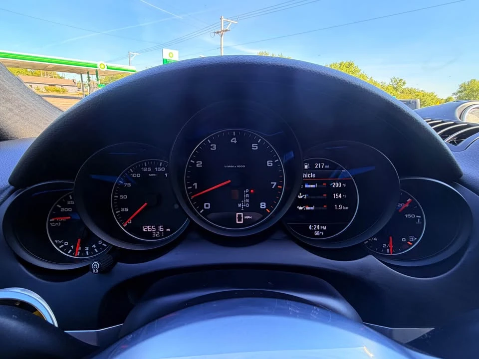 2018 Porsche 958 Cayenne - Image 11 of 20