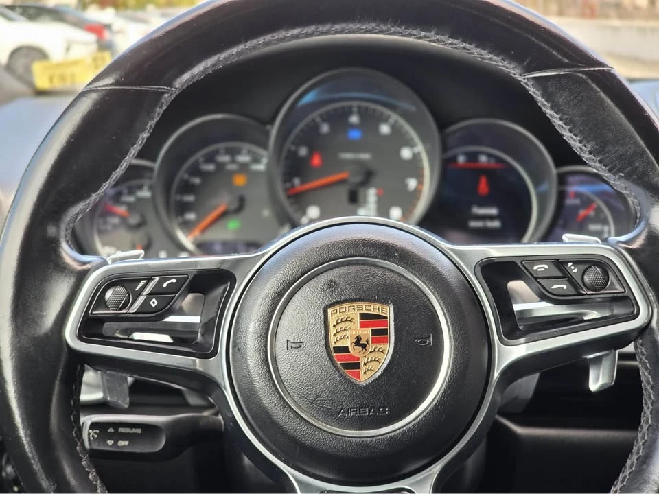 2018 Porsche 958 Cayenne - Image 6 of 18