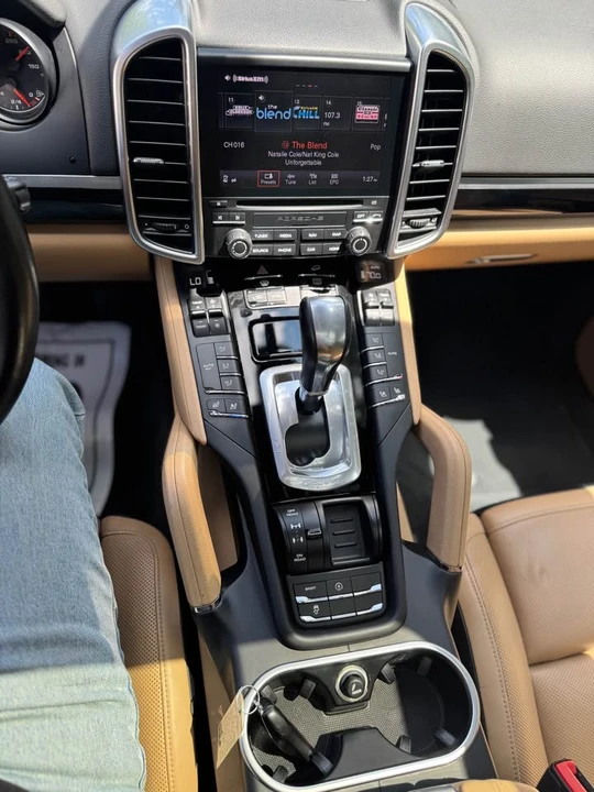 2018 Porsche 958 Cayenne - Image 7 of 11
