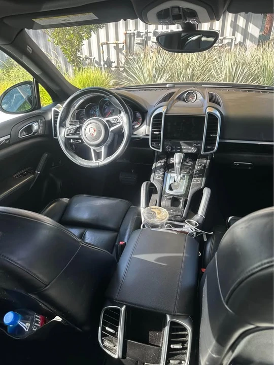 2018 Porsche 958 Cayenne - Image 7 of 19