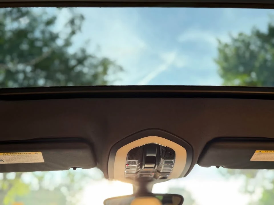 2018 Porsche 958 Cayenne - Image 10 of 16