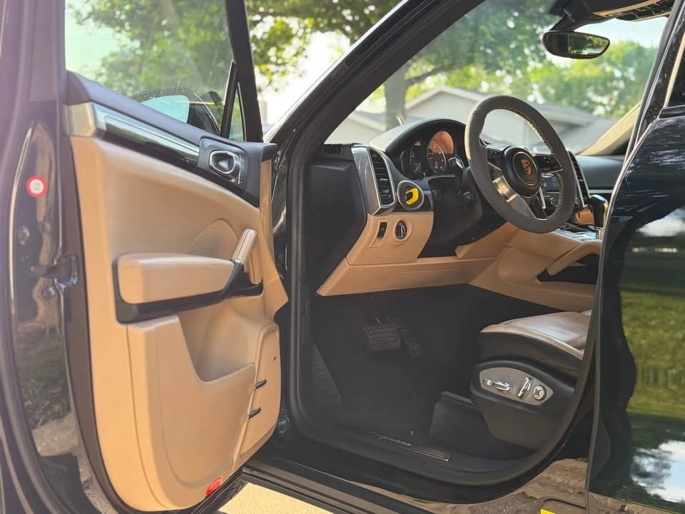 2018 Porsche 958 Cayenne - Image 6 of 16