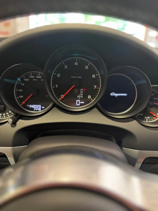 2018 Porsche 958 Cayenne - Image 9 of 11