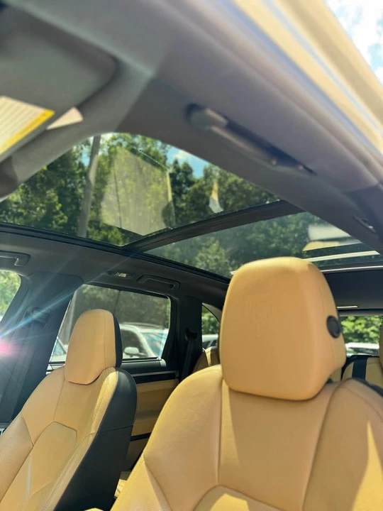 2018 Porsche 958 Cayenne - Image 8 of 11