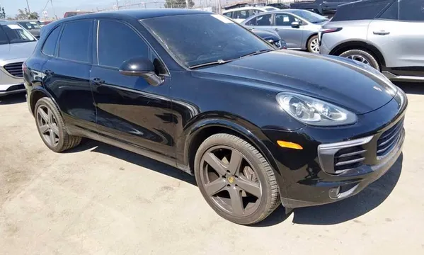 2018 Porsche Cayenne Platinum Edition