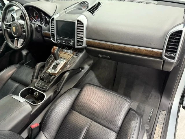 2018 Porsche 958 Cayenne S - Image 13 of 21