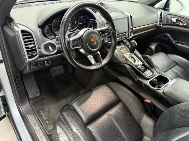 2018 Porsche 958 Cayenne S - Image 12 of 21