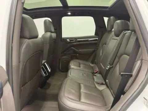 2018 Porsche 958 Cayenne - Image 18 of 21