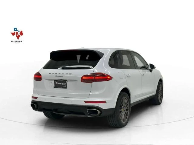 2018 Porsche 958 Cayenne - Image 8 of 12