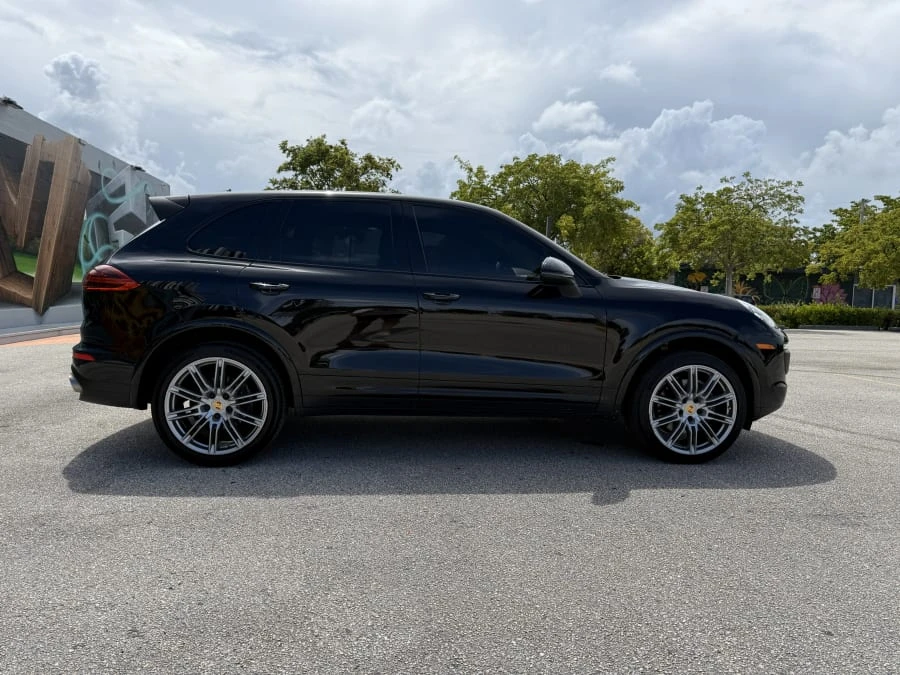 2018 Porsche 958 Cayenne - Image 16 of 31