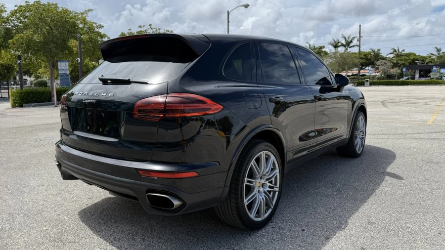 2018 Porsche 958 Cayenne - Image 3 of 31