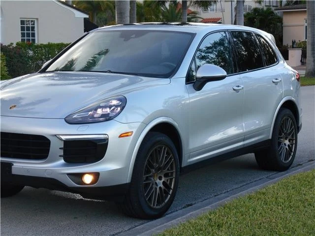 2018 Porsche 958 Cayenne - Image 5 of 12