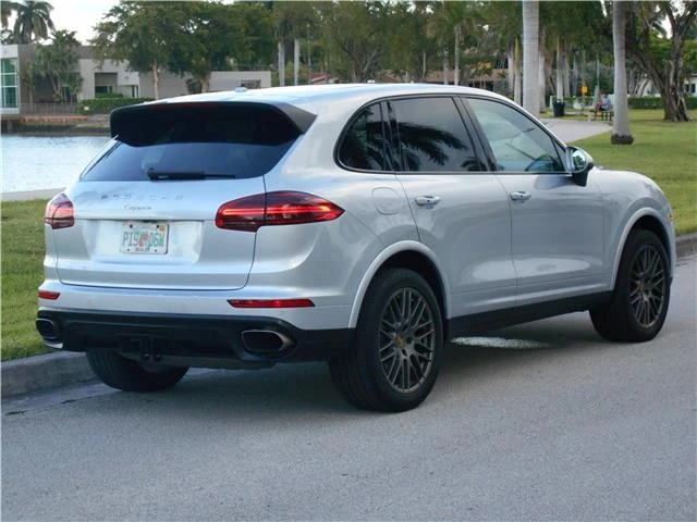 2018 Porsche 958 Cayenne - Image 12 of 12
