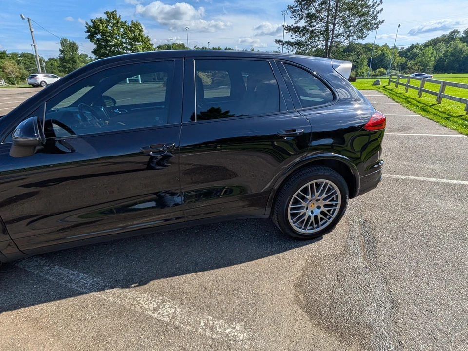 2018 Porsche 958 Cayenne - Image 29 of 31