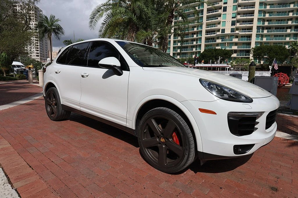 2018 Porsche 958 Cayenne - Image 13 of 31