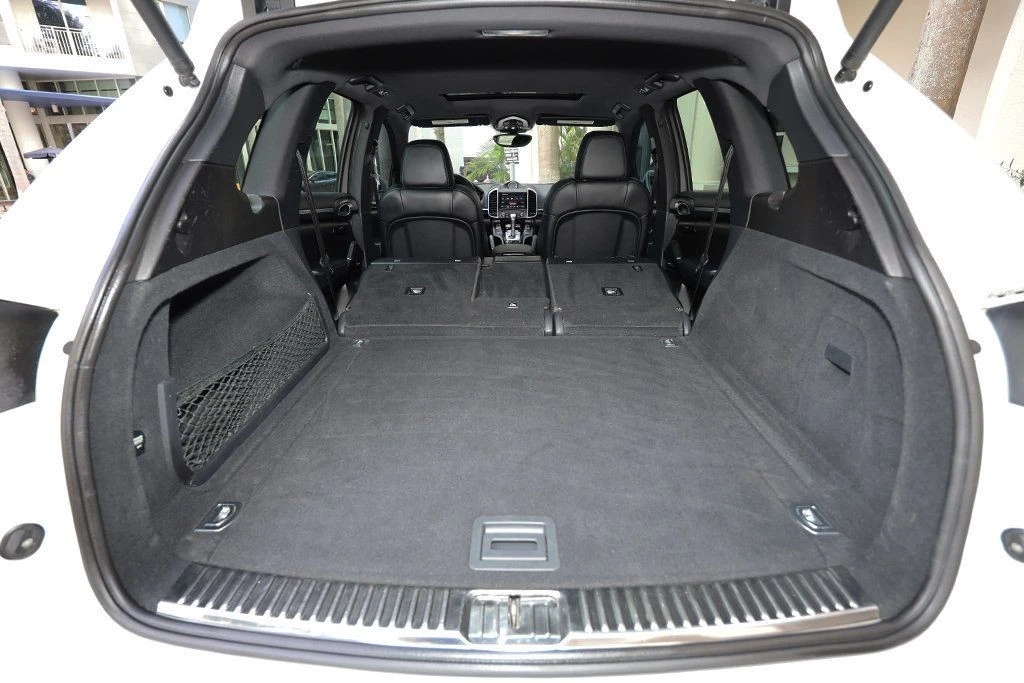 2018 Porsche 958 Cayenne - Image 12 of 31