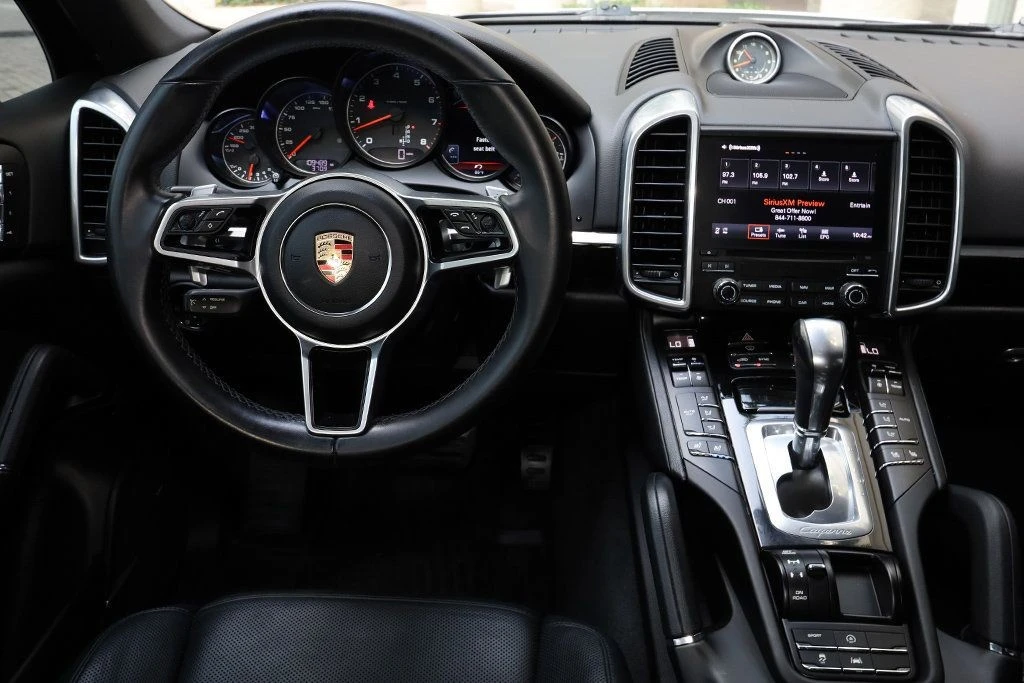 2018 Porsche 958 Cayenne - Image 9 of 31