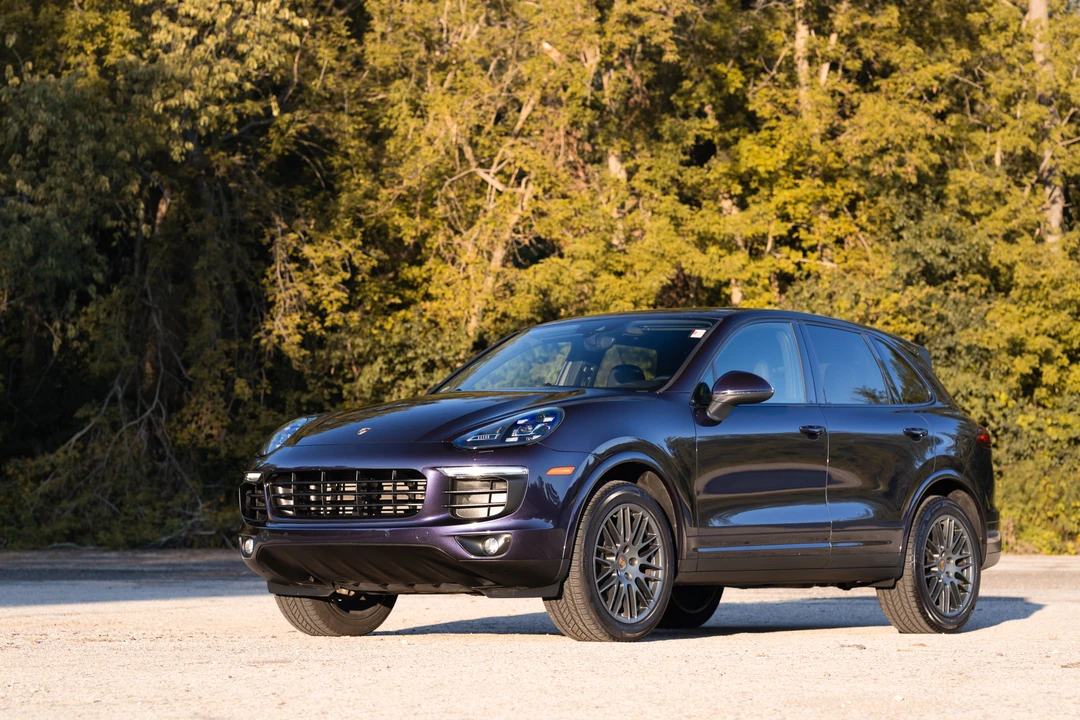 2018 Porsche 958 Cayenne - Image 2 of 31