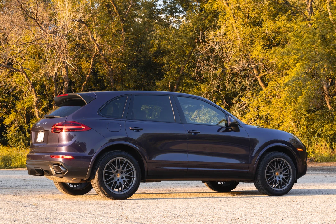 2018 Porsche 958 Cayenne - Image 17 of 31