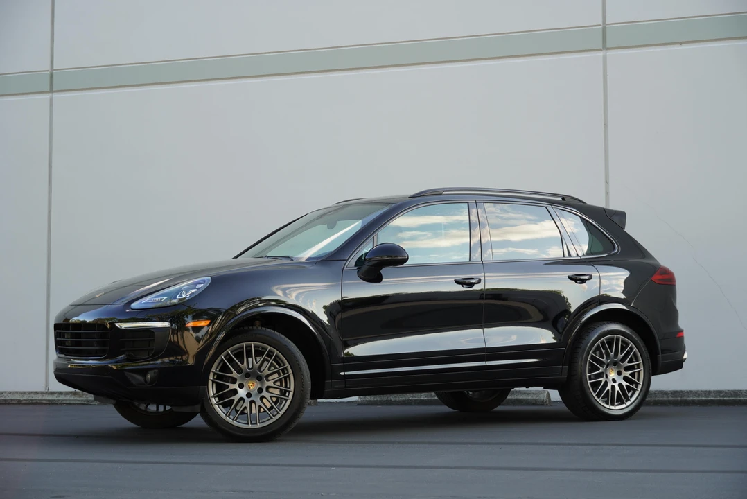 2018 Porsche 958 Cayenne - Image 10 of 31