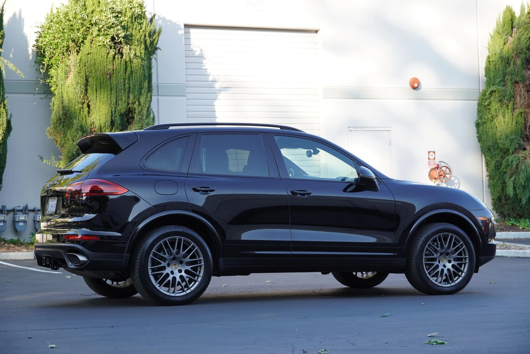 2018 Porsche 958 Cayenne - Image 26 of 31