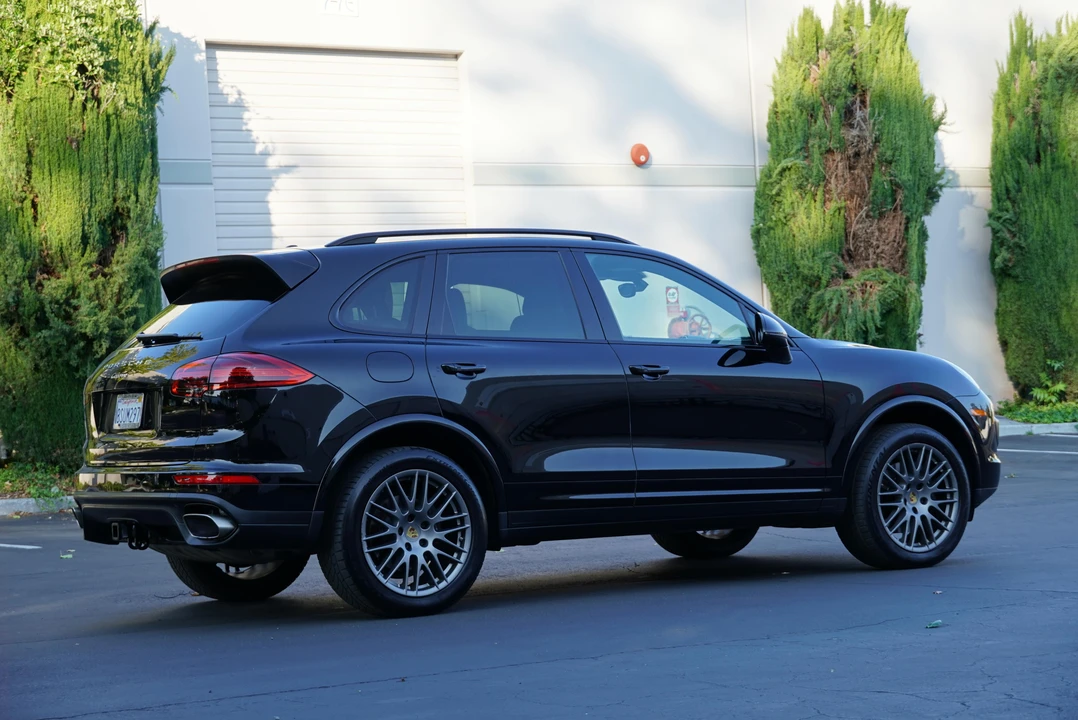 2018 Porsche 958 Cayenne - Image 27 of 31
