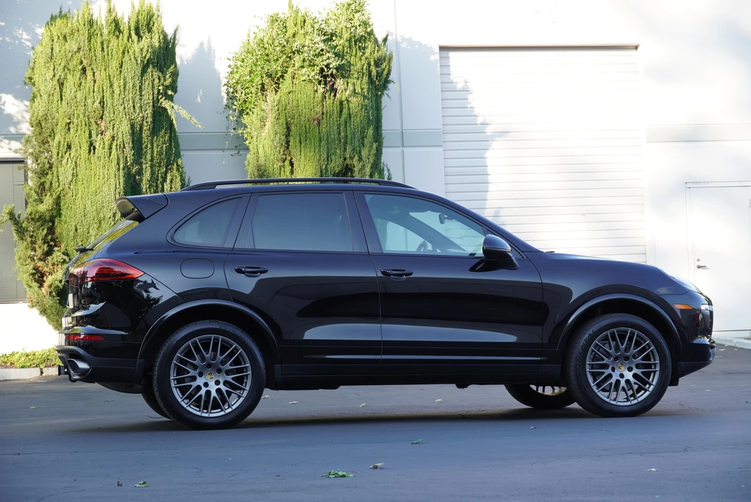 2018 Porsche 958 Cayenne - Image 28 of 31