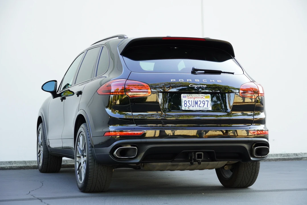 2018 Porsche 958 Cayenne - Image 18 of 31