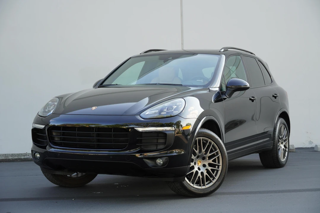 2018 Porsche 958 Cayenne - Image 7 of 31