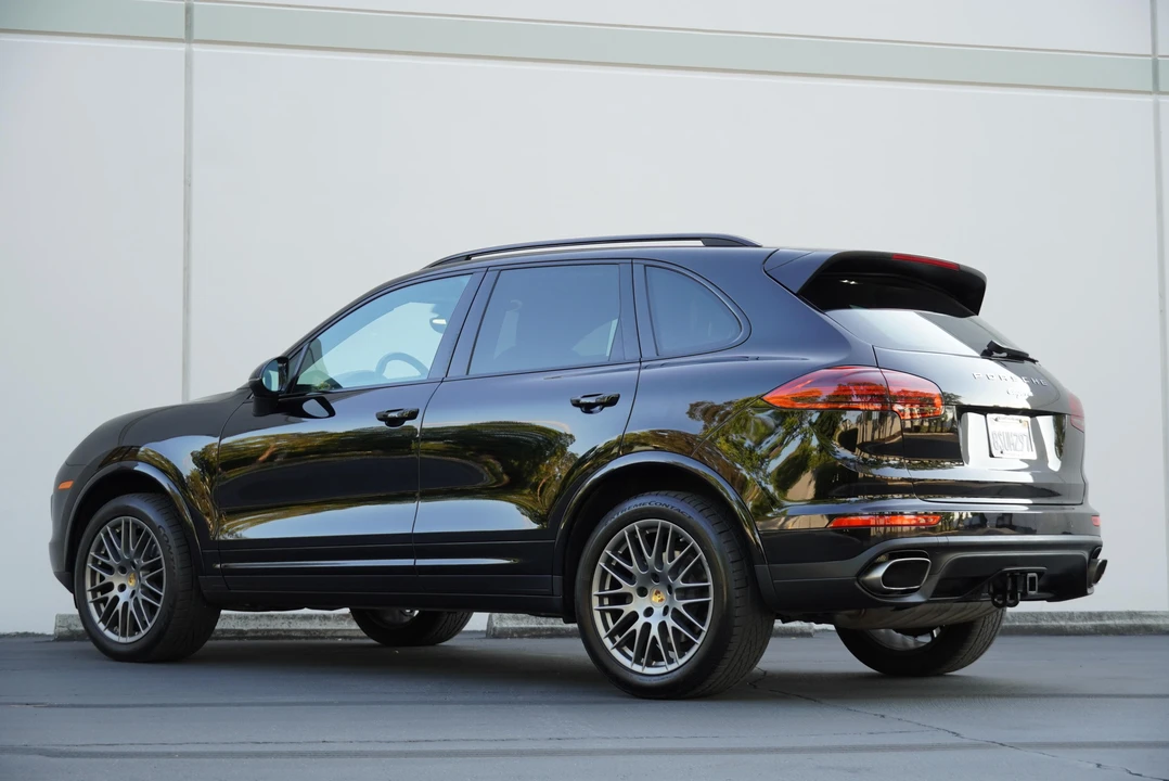 2018 Porsche 958 Cayenne - Image 15 of 31