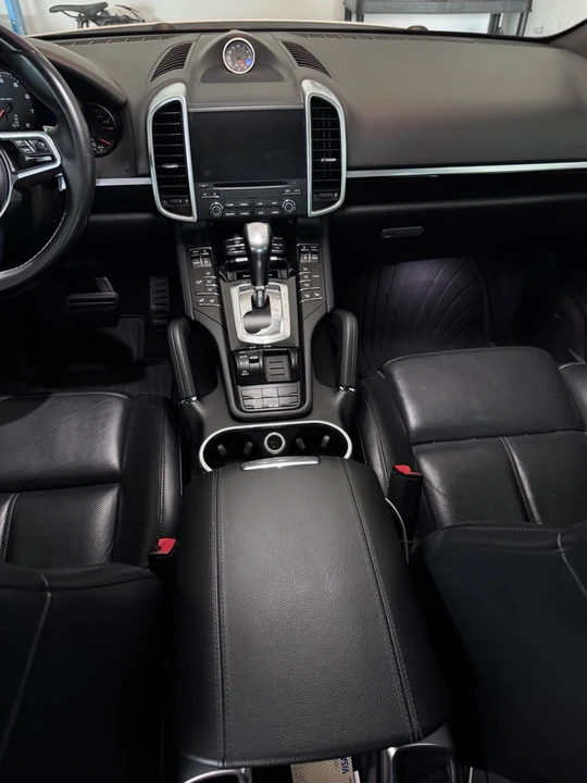 2018 Porsche 958 Cayenne - Image 19 of 26