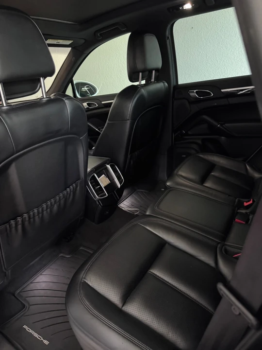 2018 Porsche 958 Cayenne - Image 17 of 26