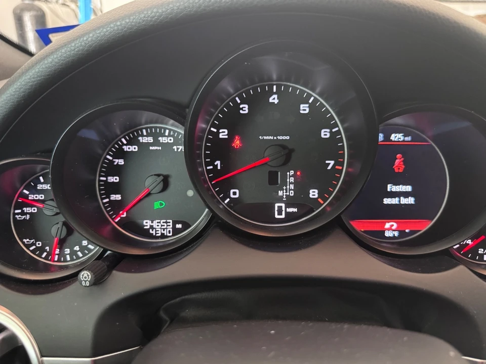 2018 Porsche 958 Cayenne - Image 8 of 26