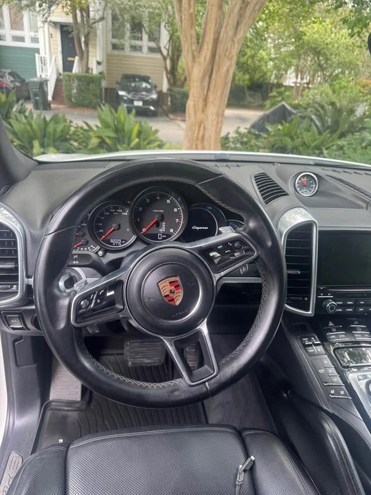 2018 Porsche 958 Cayenne - Image 7 of 17