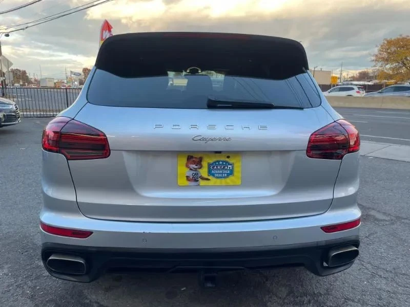 2018 Porsche 958 Cayenne - Image 6 of 12