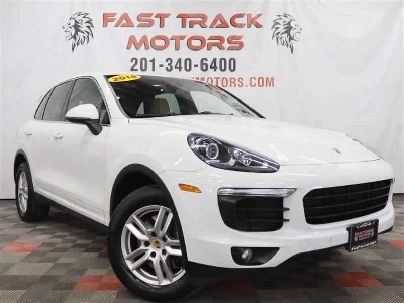 2018 Porsche 958 Cayenne - Image 3 of 12