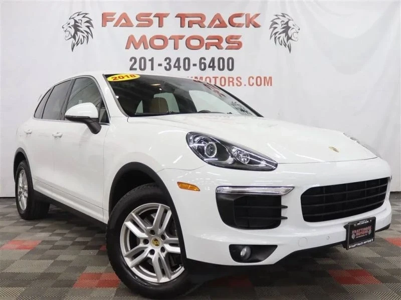 2018 Porsche 958 Cayenne - Image 3 of 12