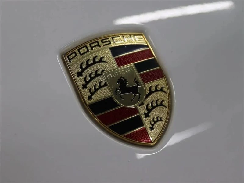 2018 Porsche 958 Cayenne - Image 11 of 12