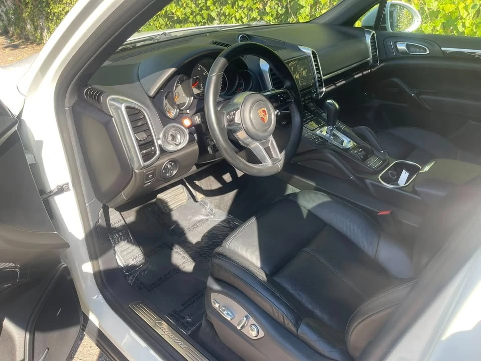 2018 Porsche 958 Cayenne - Image 5 of 12