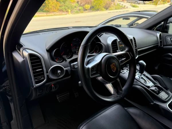 2018 Porsche 958 Cayenne S - Image 13 of 21