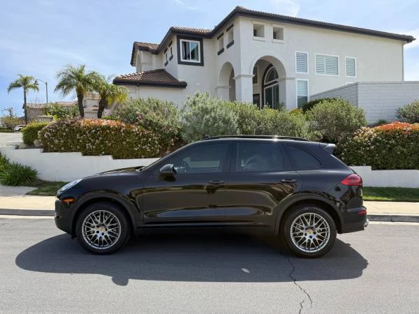 2018 Porsche 958 Cayenne S - Image 2 of 21