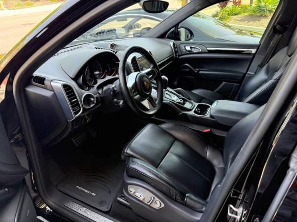 2018 Porsche 958 Cayenne S - Image 12 of 21