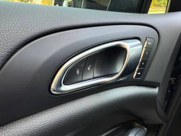 2018 Porsche 958 Cayenne S - Image 16 of 21