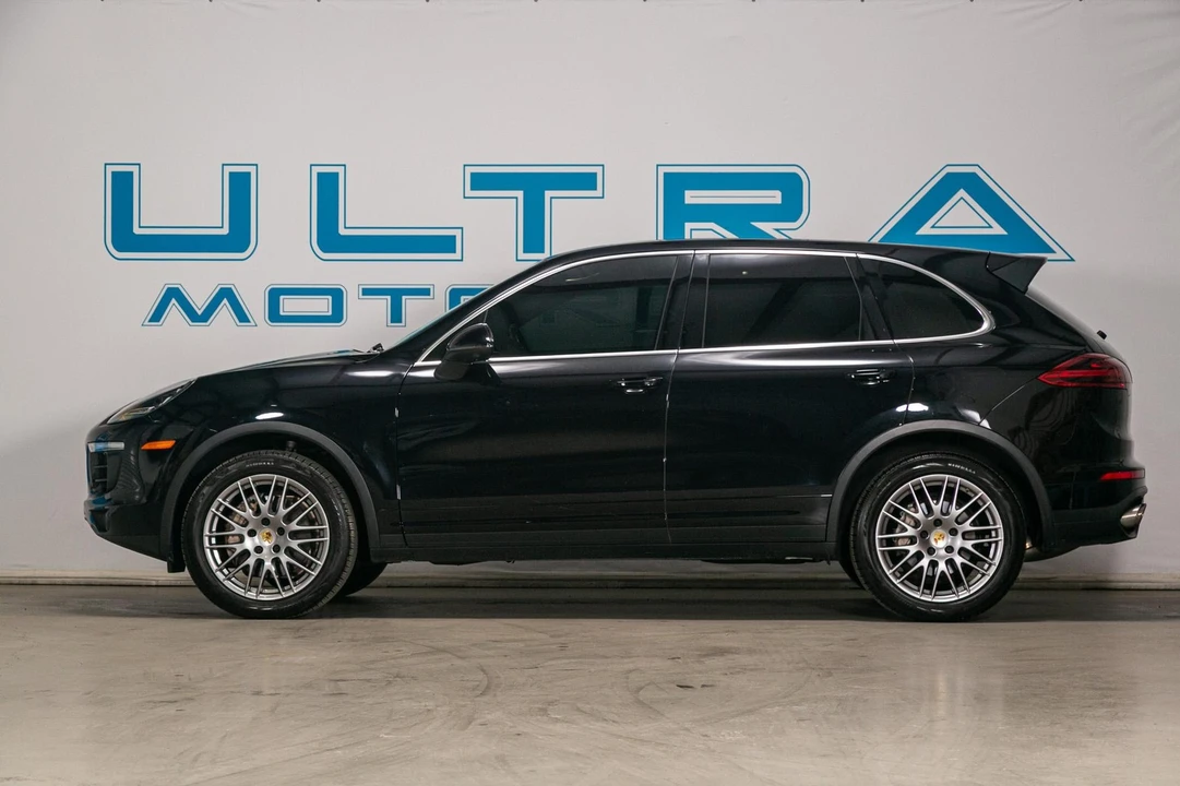 2018 Porsche 958 Cayenne S - Image 3 of 21