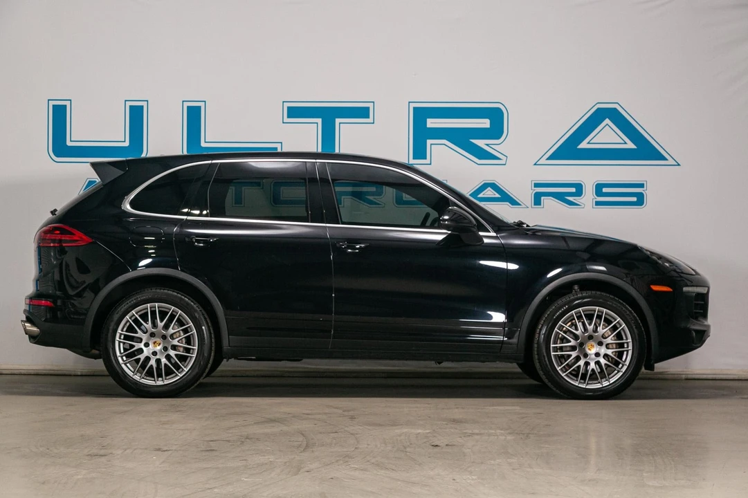 2018 Porsche 958 Cayenne S - Image 9 of 21