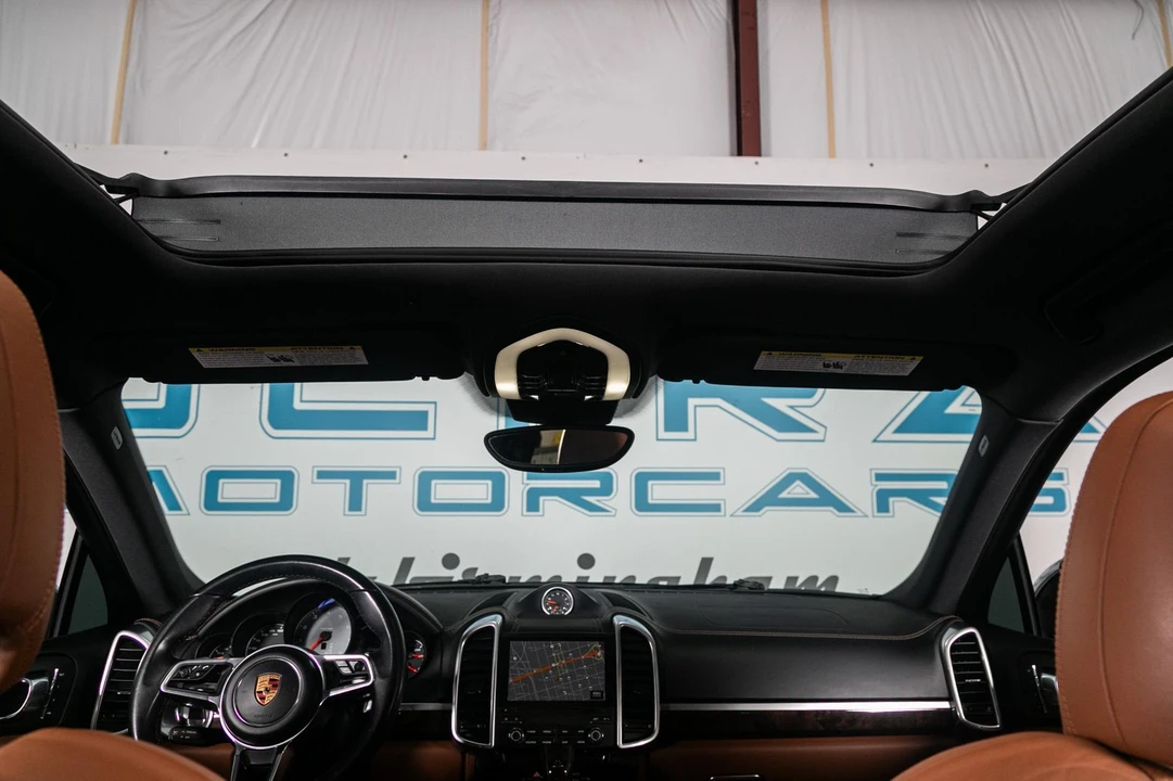 2018 Porsche 958 Cayenne S - Image 15 of 21