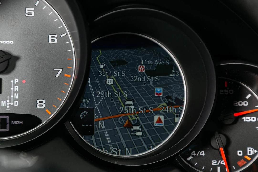 2018 Porsche 958 Cayenne S - Image 19 of 21